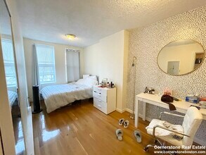 586 Columbus Ave, Unit Columbus Ave #3 in Boston, MA - Foto de edificio - Building Photo