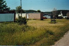 Dana's Trailer Court in Whitewood, SD - Foto de edificio - Building Photo