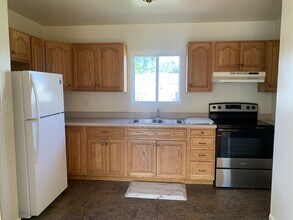 1207 E Bradley St in Laramie, WY - Building Photo - Building Photo
