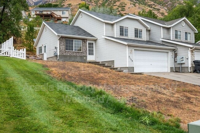 property at 2159 S Dakota Ln