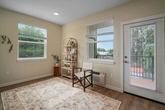 190 Elma Ave SE in Salem, OR - Building Photo - Building Photo