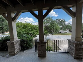 301 Winecup Way in Austin, TX - Building Photo - Building Photo