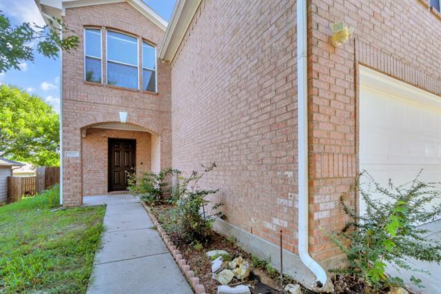 1946 Courtside Dr
