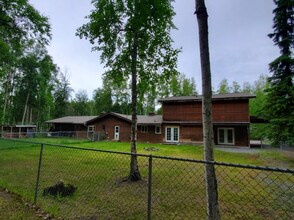 21362 Ginger Lee Dr in Anchorage, AK - Building Photo - Building Photo