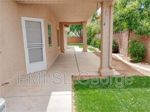 1569 Tamarisk Dr in Saint George, UT - Building Photo - Building Photo