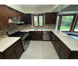 5160 Orchard Crest in Troy, MI - Building Photo - Building Photo