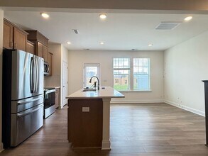 19 Hyacinth Ln in Angier, NC - Building Photo - Building Photo