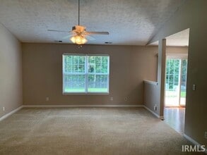 3813 Timber Cove in Evansville, IN - Building Photo - Building Photo