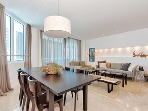 2711 S Ocean Dr, Unit 1206 in Hollywood, FL - Building Photo - Building Photo