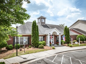 Legacy Park Apartments in Winston-Salem, NC - Building Photo - Building Photo