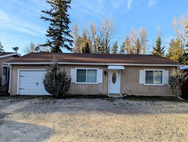 121 Wilderness Trail in Kila, MT - Building Photo - Building Photo