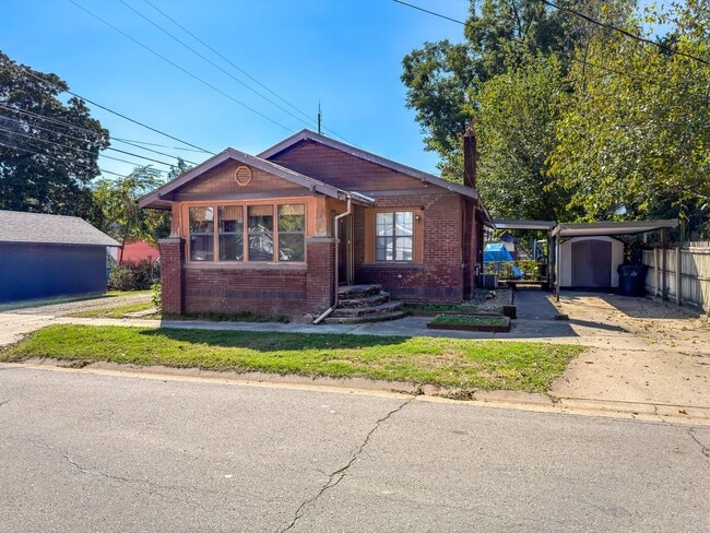 2612 N G St in Fort Smith, AR - Building Photo - Building Photo