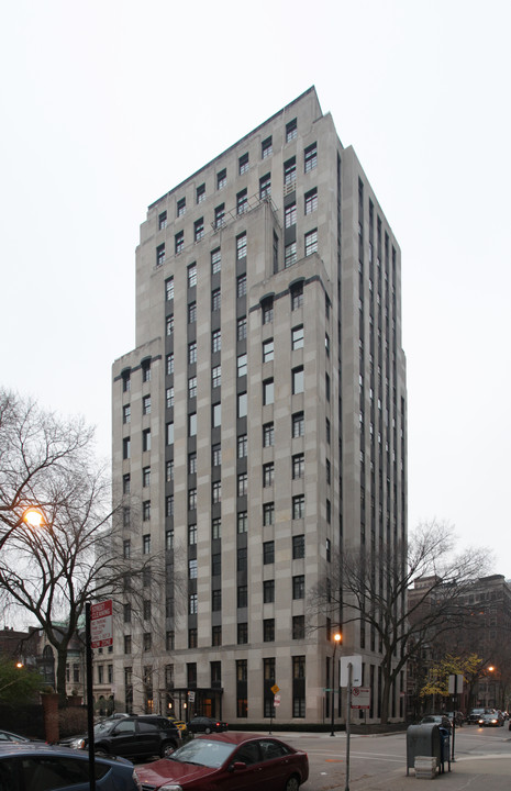 1260 N Astor St in Chicago, IL - Foto de edificio