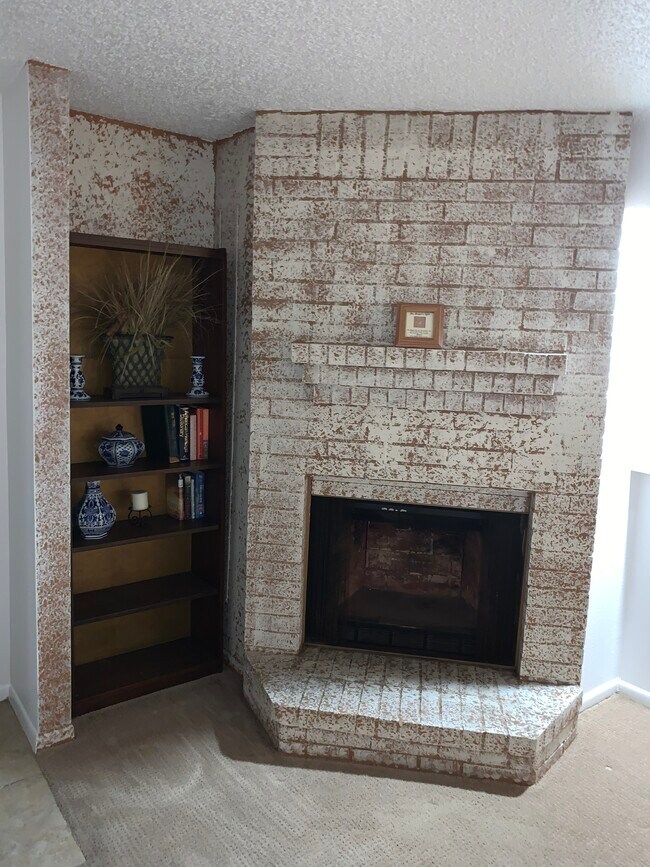 1900 Bay Area Blvd-Unit -F in Houston, TX - Foto de edificio - Building Photo