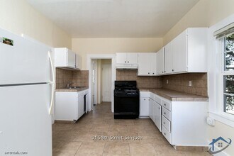 31 S 8th St in San Jose, CA - Building Photo - Building Photo