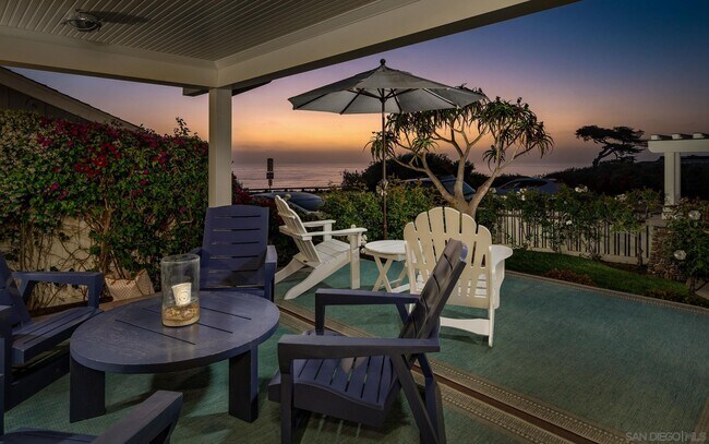 111 10th St in Del Mar, CA - Building Photo - Building Photo