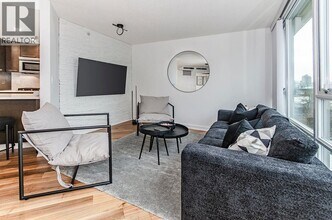 918 Cooperage Way in Vancouver, BC - Building Photo - Building Photo