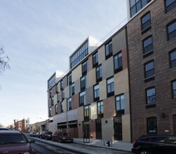 The Pencil Factory in Brooklyn, NY - Foto de edificio - Building Photo
