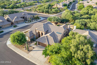 11056 E Oberlin Way in Scottsdale, AZ - Foto de edificio - Building Photo