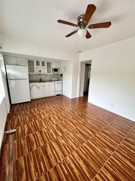 property at 2918 N Ocean Blvd