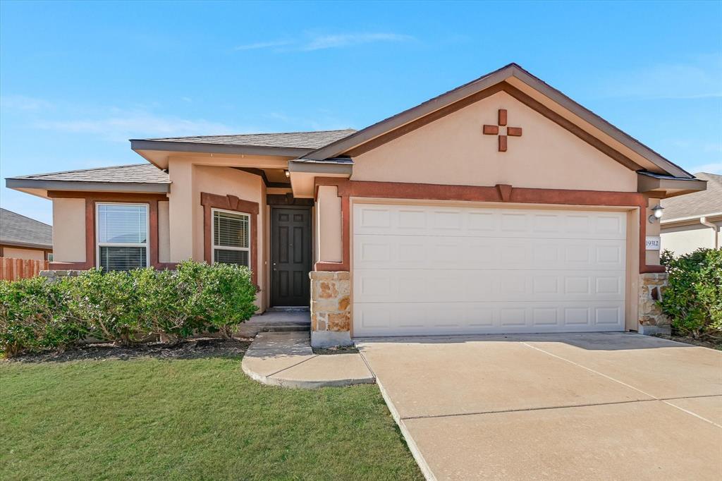 19312 Stokes Ln in Pflugerville, TX - Building Photo