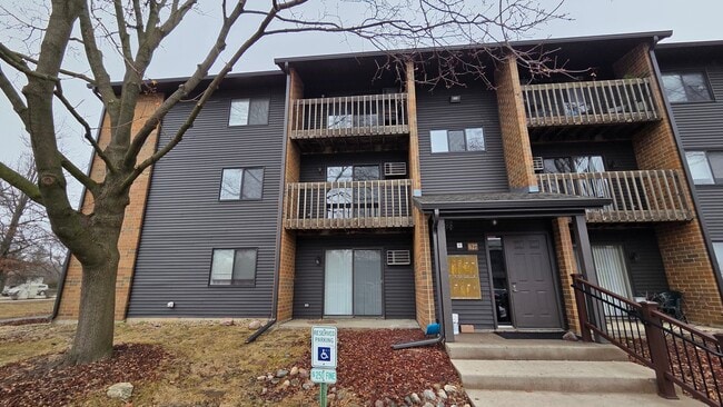 property at 627 S Virginia Rd