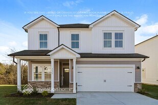 1215 Bluffton Cir in Clarksville, TN - Building Photo