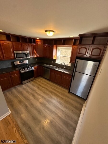 97 Walnut St in Montclair, NJ - Building Photo