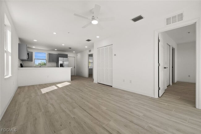 3815 Chiquita Blvd S in Cape Coral, FL - Building Photo - Building Photo