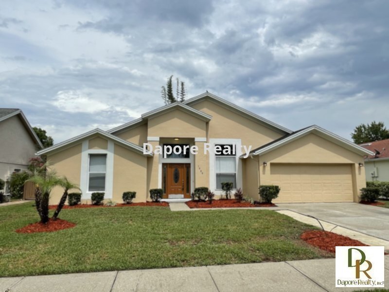 1009 California Creek Dr in Oviedo, FL - Building Photo