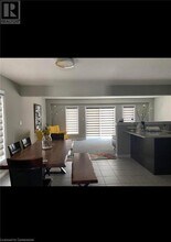 1529 Dunkirk Ave in Woodstock, ON - Building Photo - Building Photo