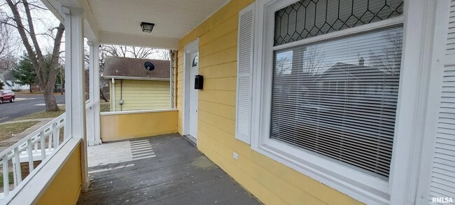3113 N New York Ave in Peoria, IL - Building Photo - Building Photo