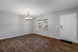 5026 Black Frst Dr in McLeansville, NC - Building Photo - Building Photo