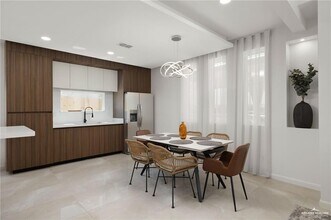 11 Providence Ave in McAllen, TX - Building Photo - Building Photo