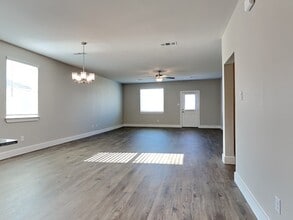 3417 New York Ave in Lancaster, TX - Building Photo - Building Photo