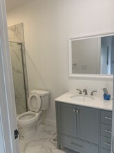 1240 N 15th St, Unit Unit 1 in Philadelphia, PA - Building Photo - Building Photo