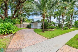 5801 NE 21st Dr in Fort Lauderdale, FL - Building Photo - Building Photo