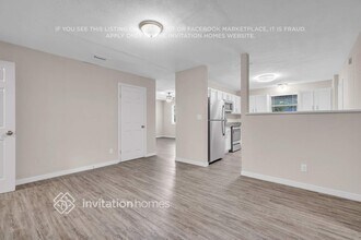 4545 Lane Ave S in Jacksonville, FL - Building Photo - Building Photo