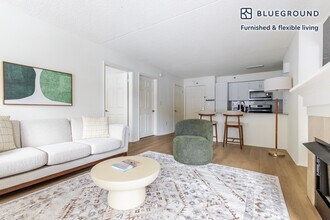 444 Washington Blvd in Jersey City, NJ - Building Photo - Building Photo