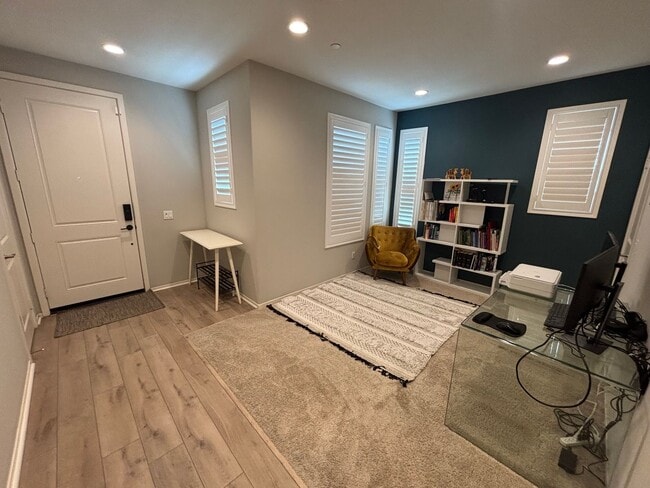 18248 Brightstar Pl in Santa Clarita, CA - Building Photo - Building Photo