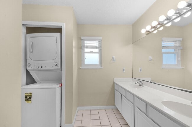 134 15th St in St. Augustine, FL - Building Photo - Building Photo