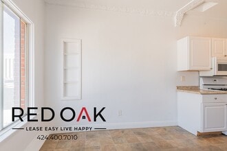 724 S Mariposa Ave in Los Angeles, CA - Building Photo - Building Photo