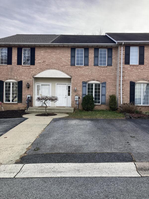 4705 Weatherhill Dr in Wilmington, DE - Building Photo - Building Photo