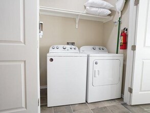 7111 N 59th Ln, Unit 4 in Alton, TX - Building Photo - Building Photo