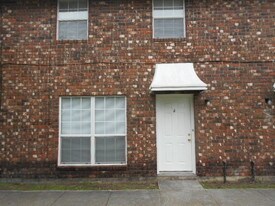 202 Concord St in Belle Chasse, LA - Building Photo