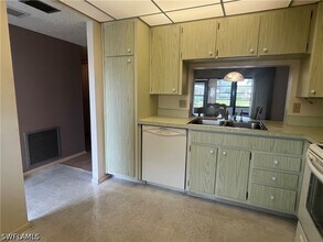 1747 Pebble Beach Dr in Ft. Myers, FL - Building Photo - Building Photo