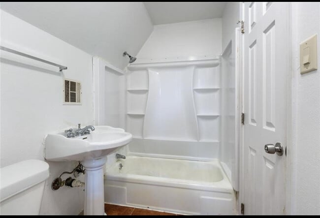 112 Dewald Ln in Slidell, LA - Building Photo - Building Photo