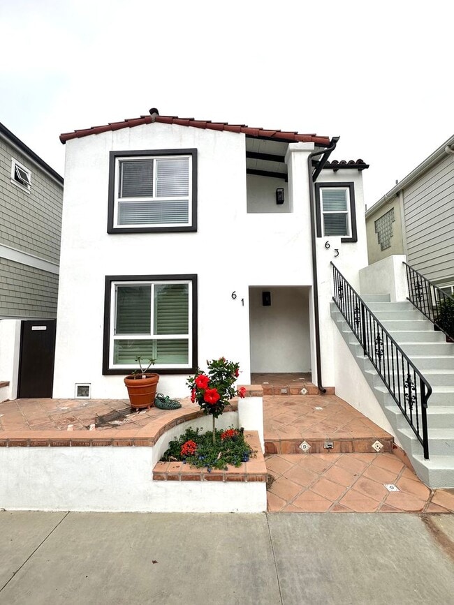 property at 61 Savona Walk