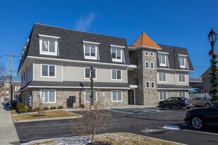 400 Oak St in Copiague, NY - Building Photo