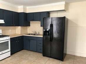 1615 Genesee St in Hamilton Township, NJ - Building Photo - Building Photo